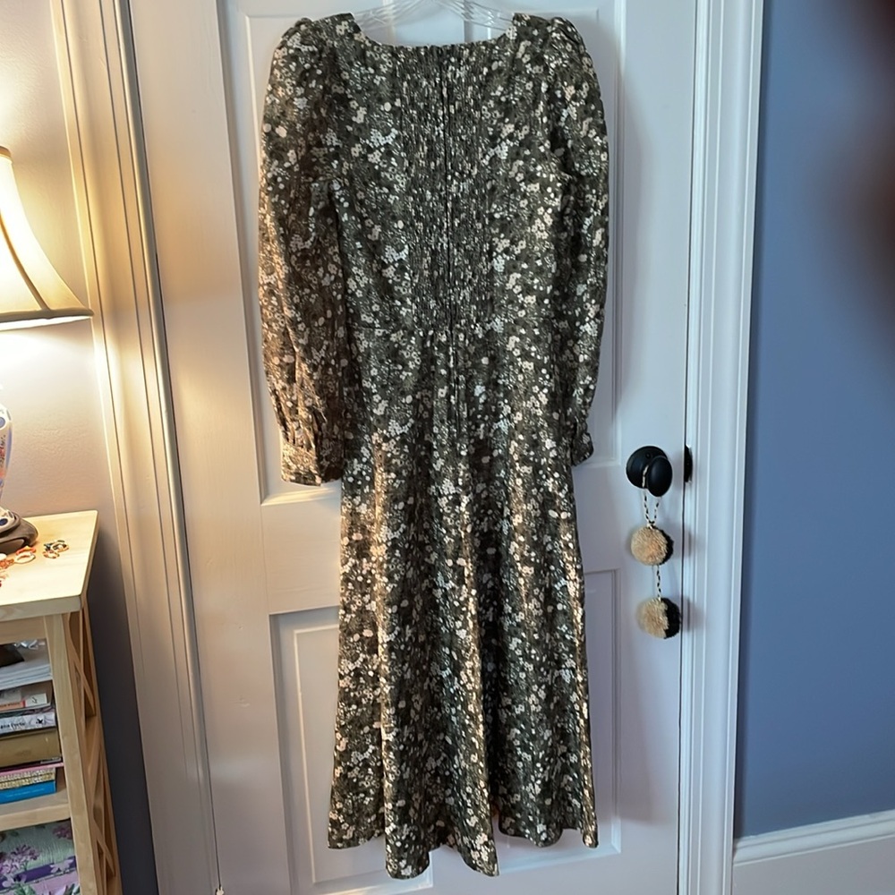 Gorgeous FEMININE & romantic Reformation green floral festive dress NWOT 4 💕 - Picture 8 of 10